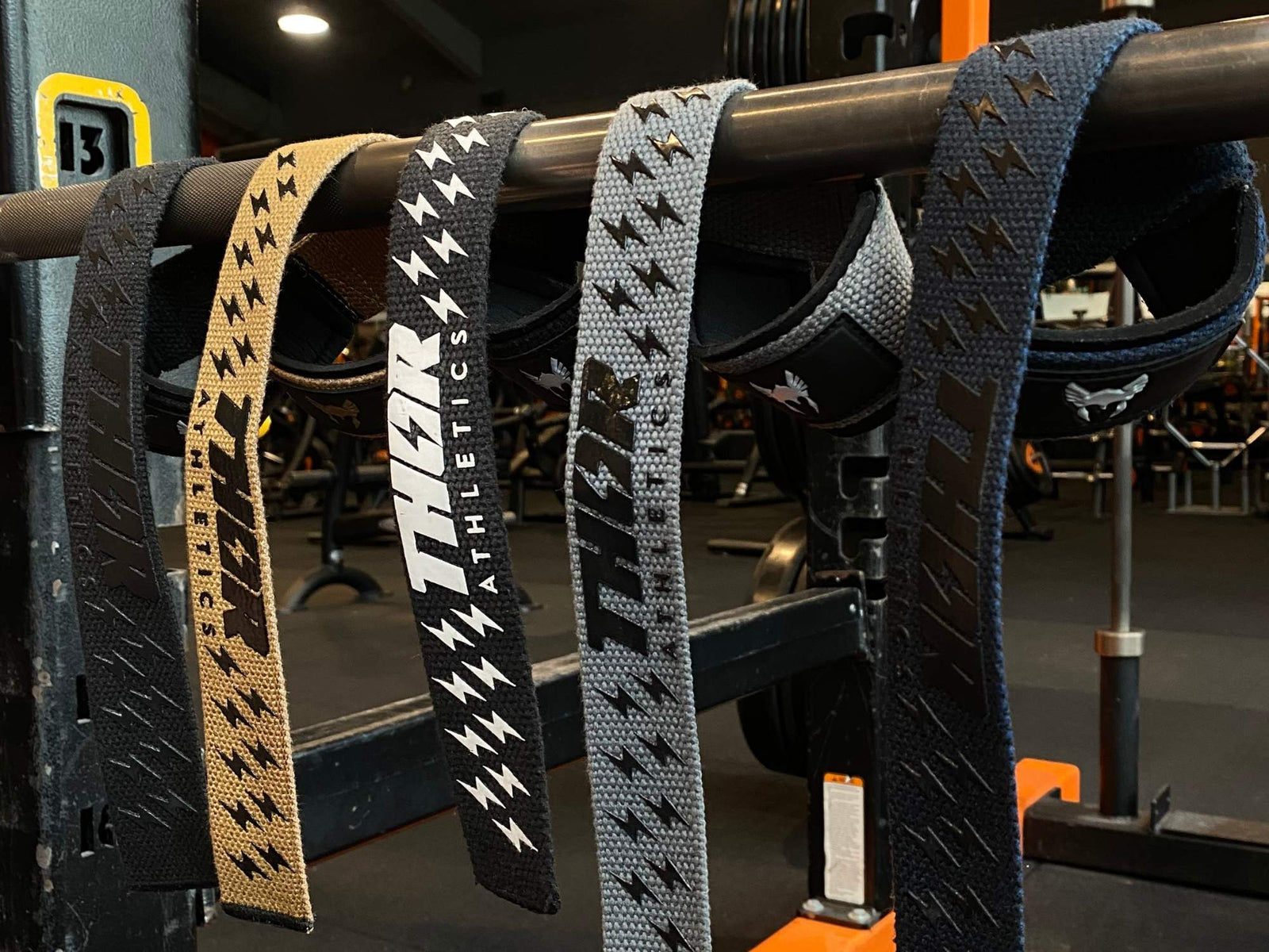 Soorten lifting straps: lasso, figure 8 en olympische straps